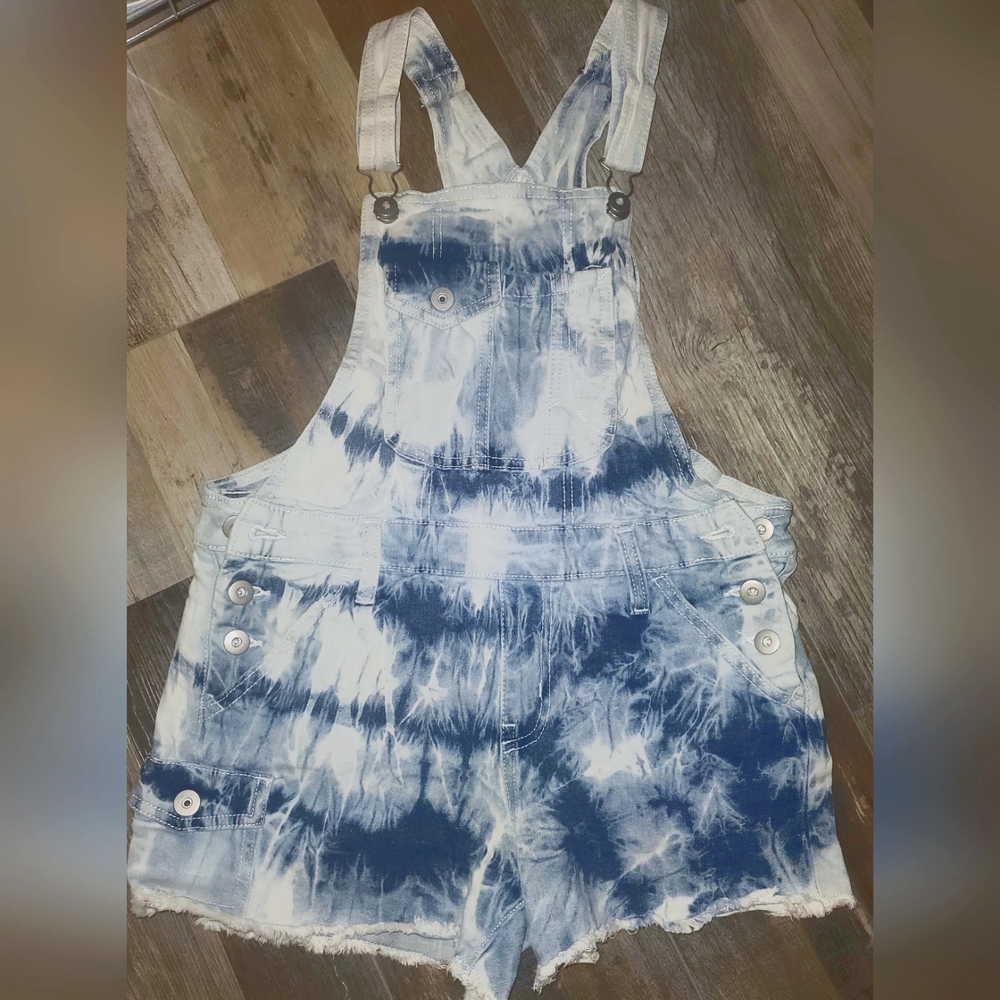 No Boundaries Short Overalls